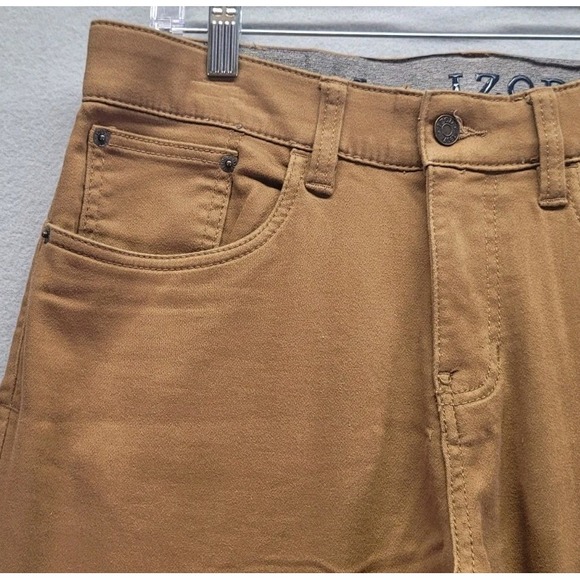 IZOD Comfort Stretch UltraFlex Soft Knit Denim Jeans Mens Size 32x34 Gorpcore - Picture 2 of 10